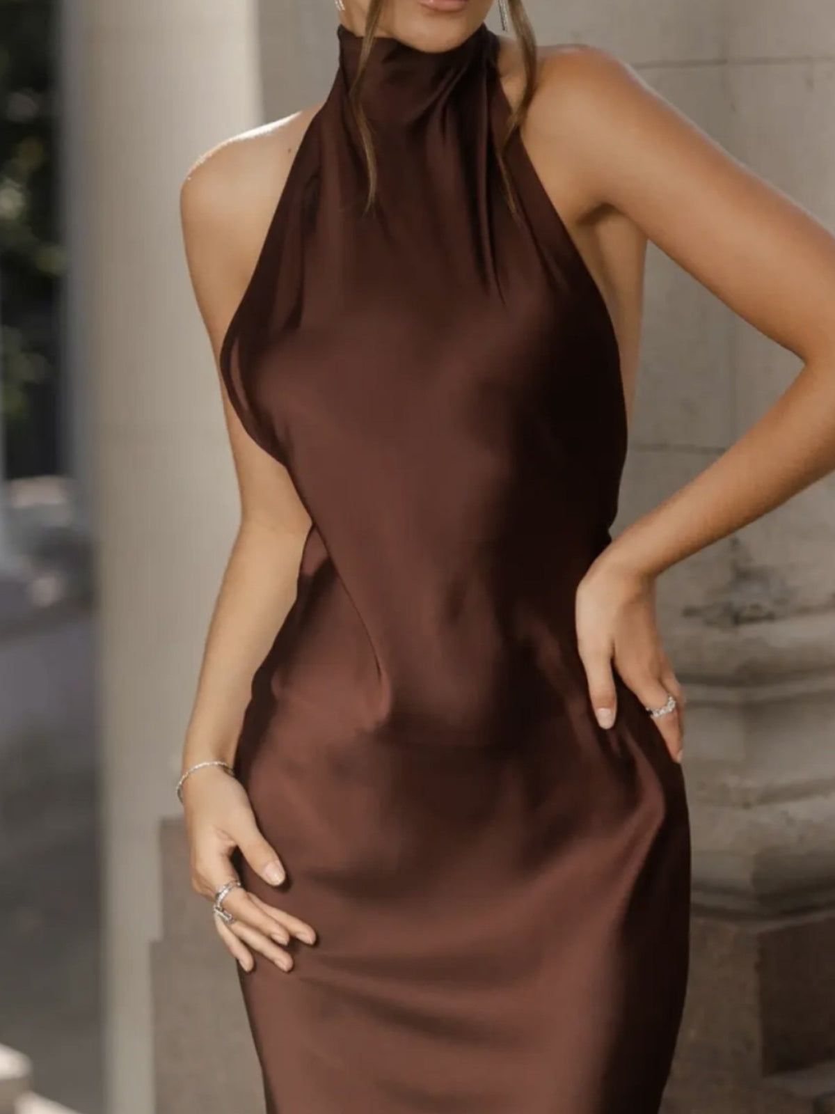 Vintage Neckholder Satin Mermaid Abendkleid – Bild 6 | LuxeStyle