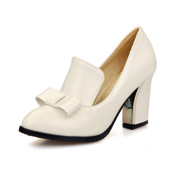 Retro High Heels mit Chunky Absatz
