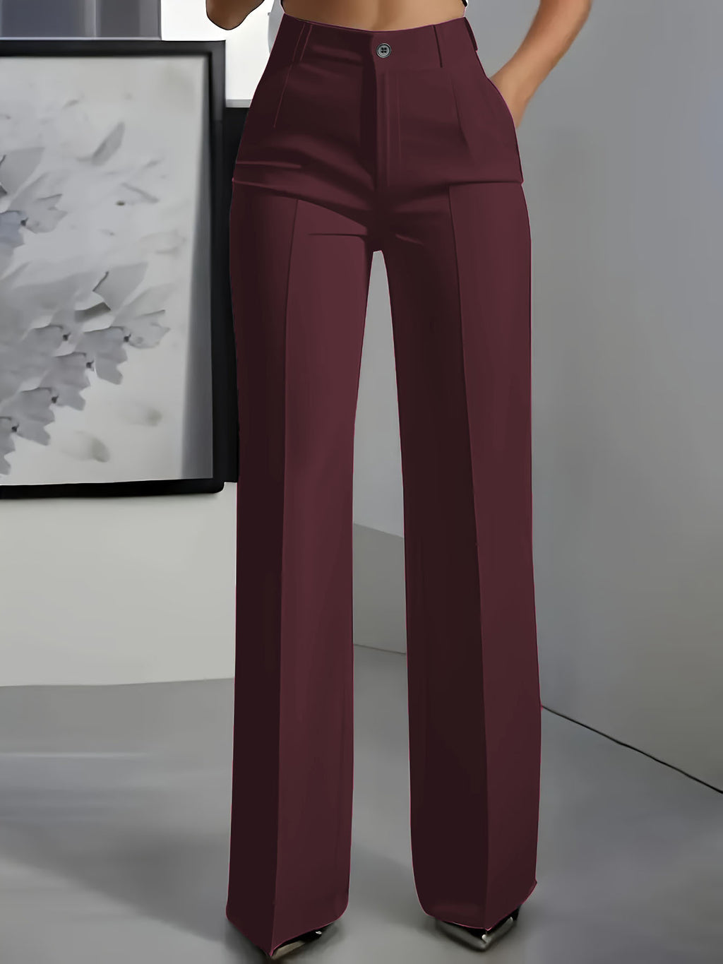 High-Waist Hose im eleganten, minimalistischen Stil