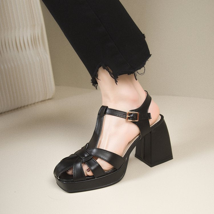 High Heels im römischen Stil – Bild 20 | LuxeStyle