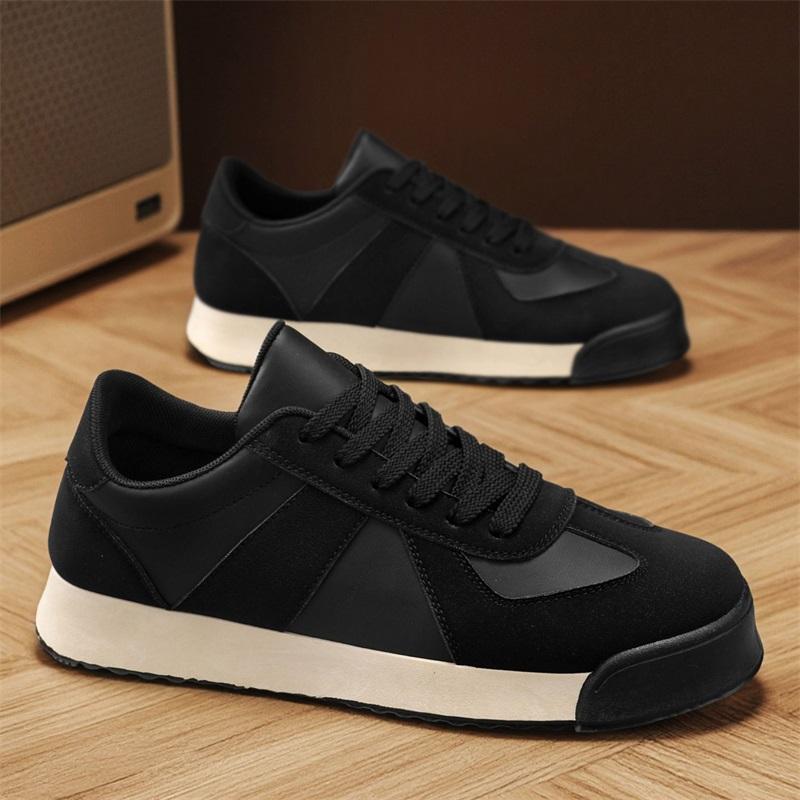 Retro Casual Sneaker aus Kunstleder