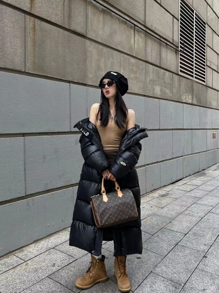 Lange Winter-Daunenjacke für Damen | LuxeStyle