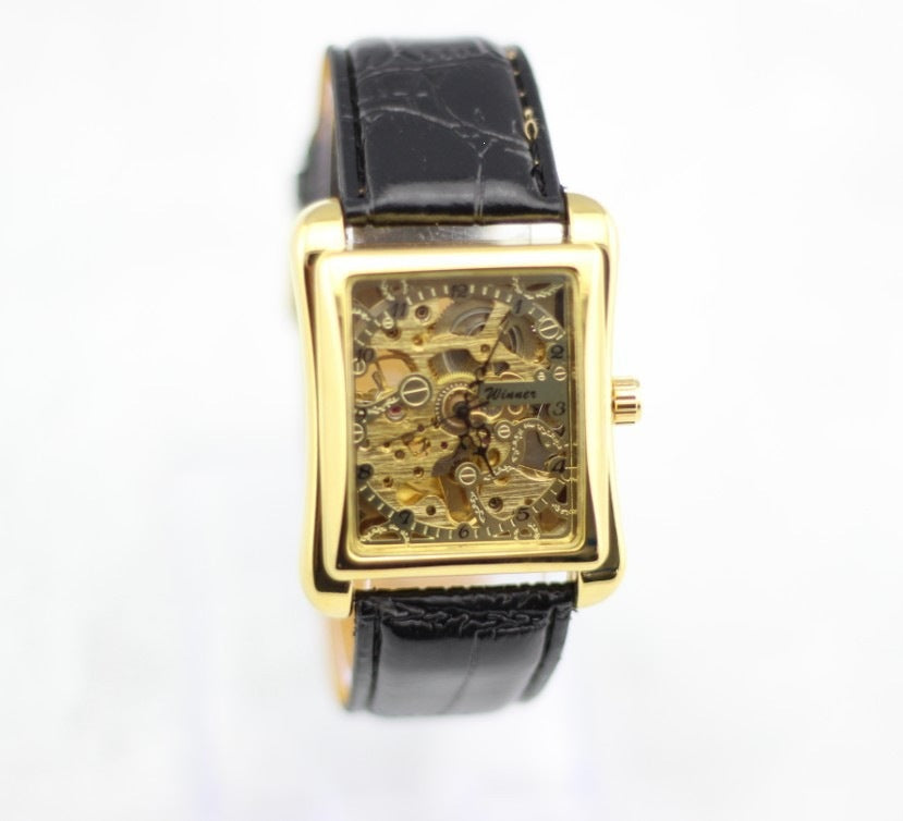 Quadratische Durchsicht-Uhr mit Openwork-Design – Bild 4 | LuxeStyle