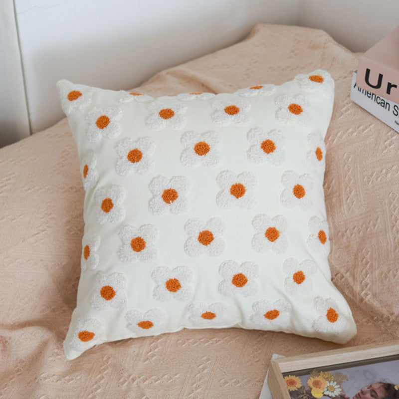 Nordisches Baumwollkissen mit Blumenstickerei – Bild 3 | LuxeStyle