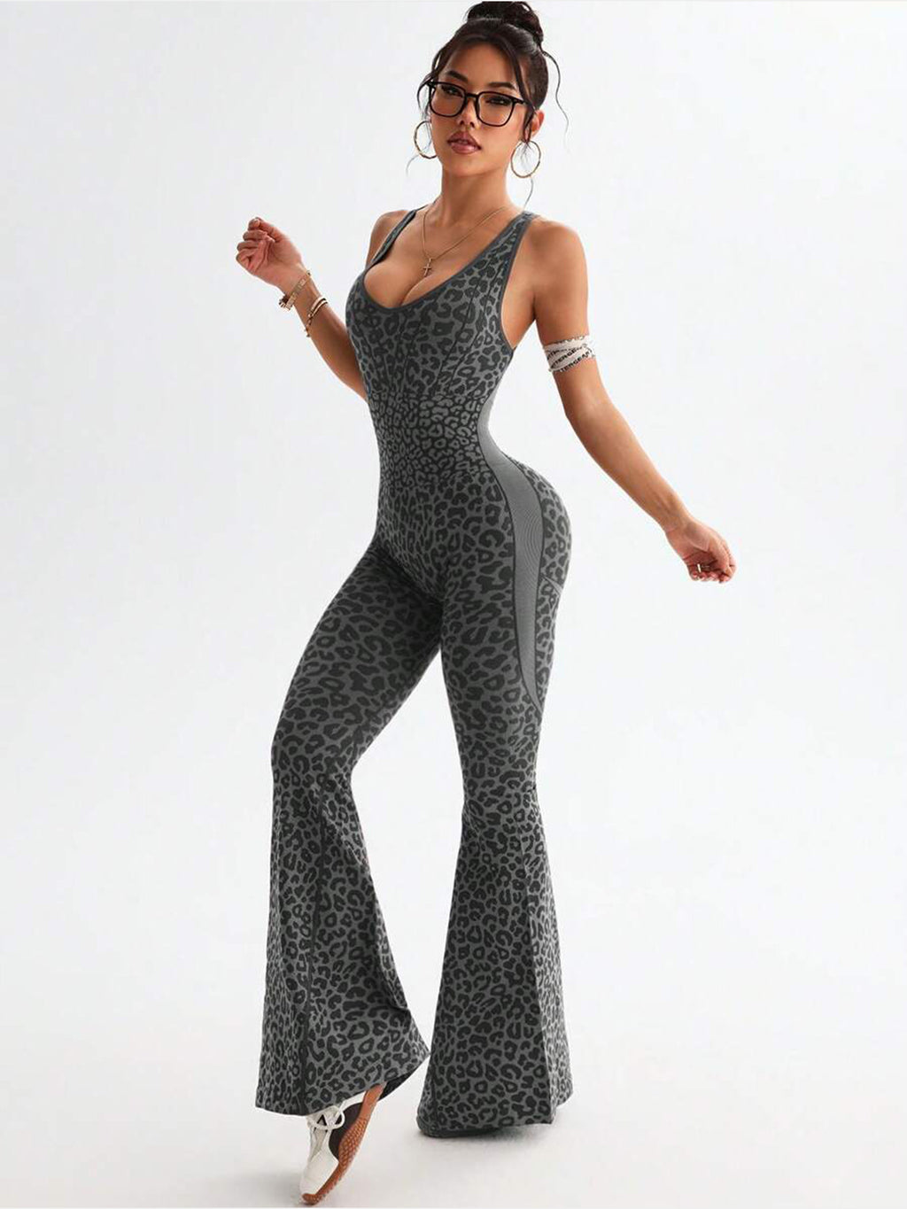 Nahtloser Leopard Yoga Jumpsuit mit Kreuzrücken