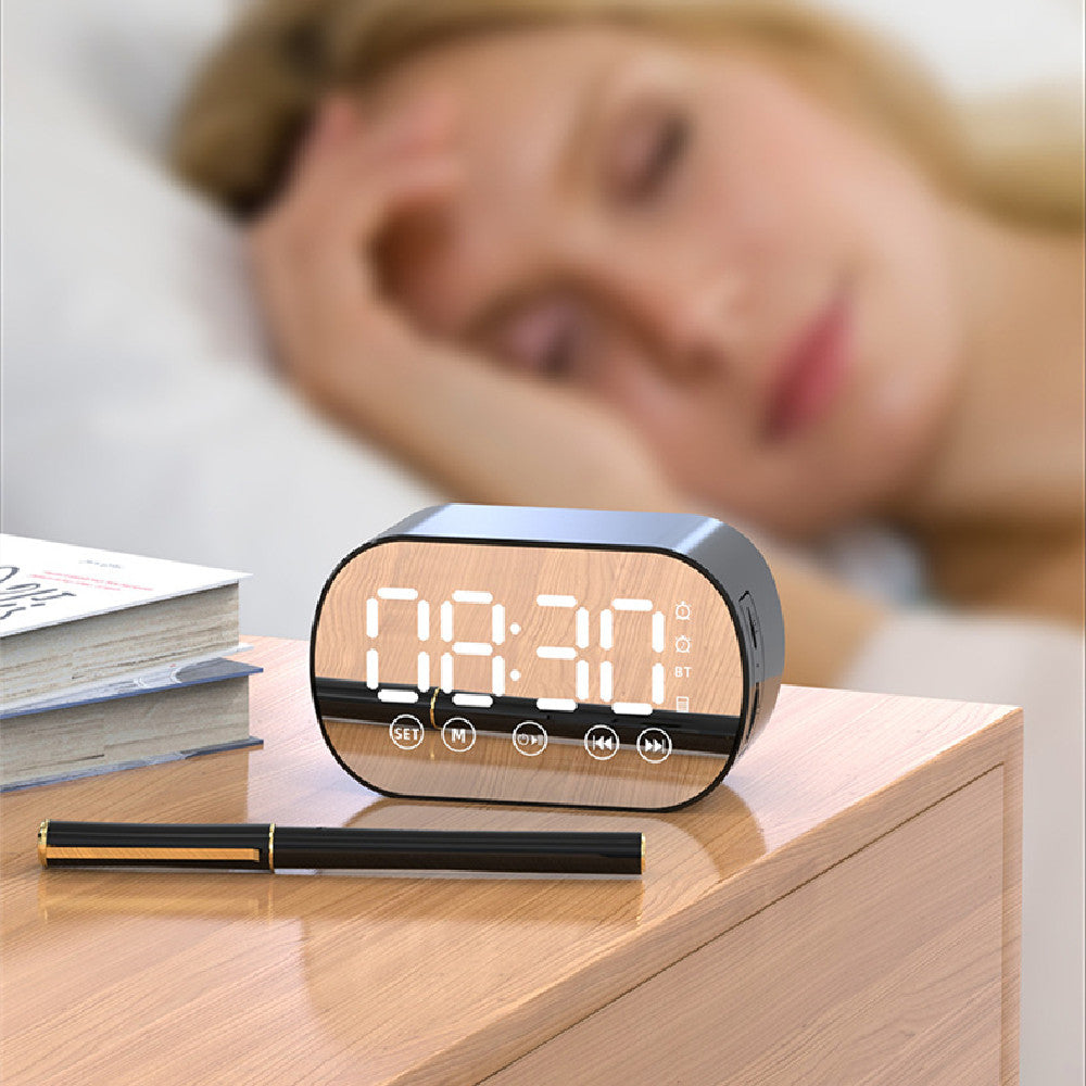 Mini Bluetooth Lautsprecher mit Spiegel – Bild 3 | LuxeStyle