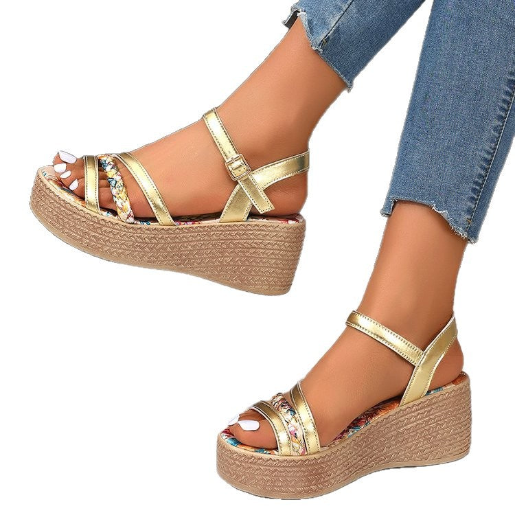 Sandalen mit Farbblock und runder Zehenpartie – Bild 4 | LuxeStyle