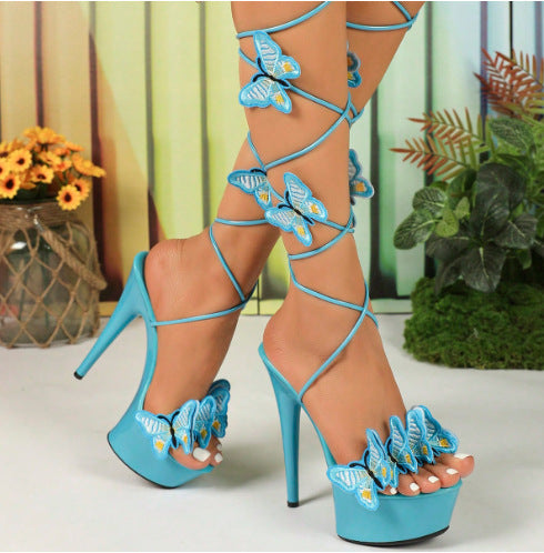 Lackleder-Sandalen mit hohem Absatz | LuxeStyle
