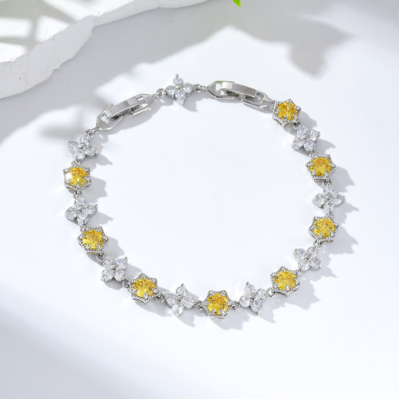 Geometrisches Schneeflocken-Armband – Bild 12 | LuxeStyle