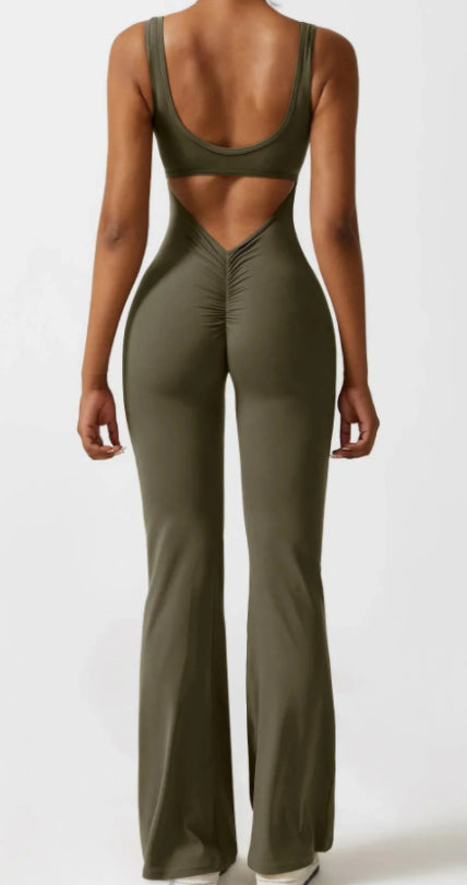 Nahtloser Yoga-Bodysuit mit Cut-Outs
