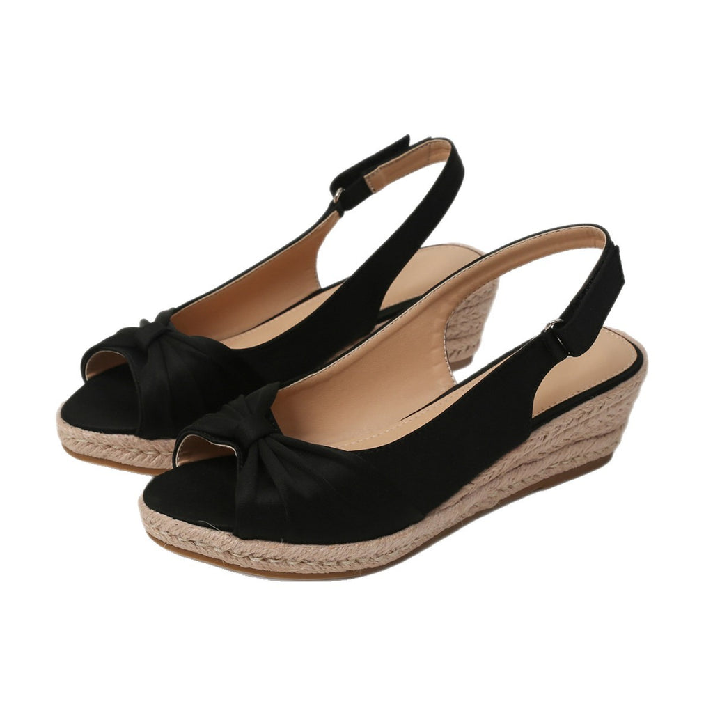 Keilsandalen mit Schleife und Klettverschluss