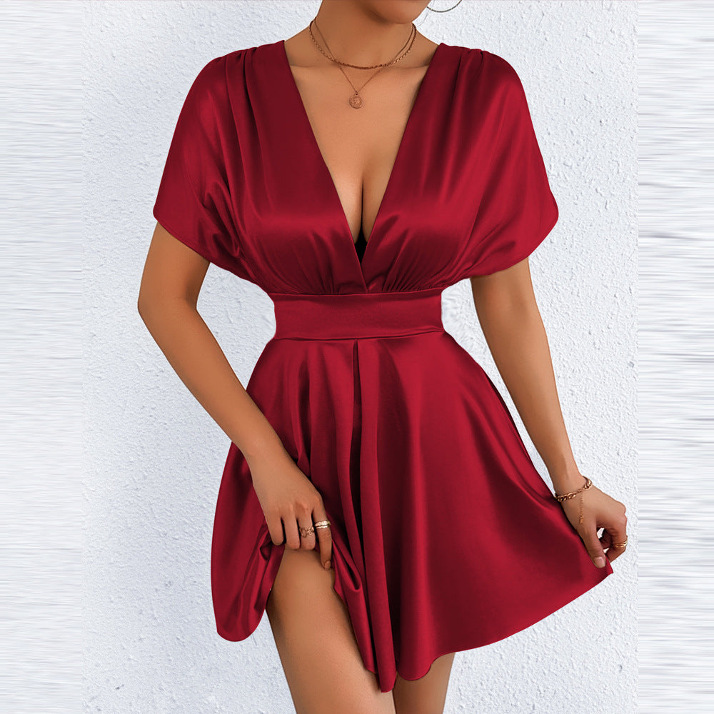 Elegantes Satin-Minikleid mit V-Ausschnitt – Bild 7 | LuxeStyle