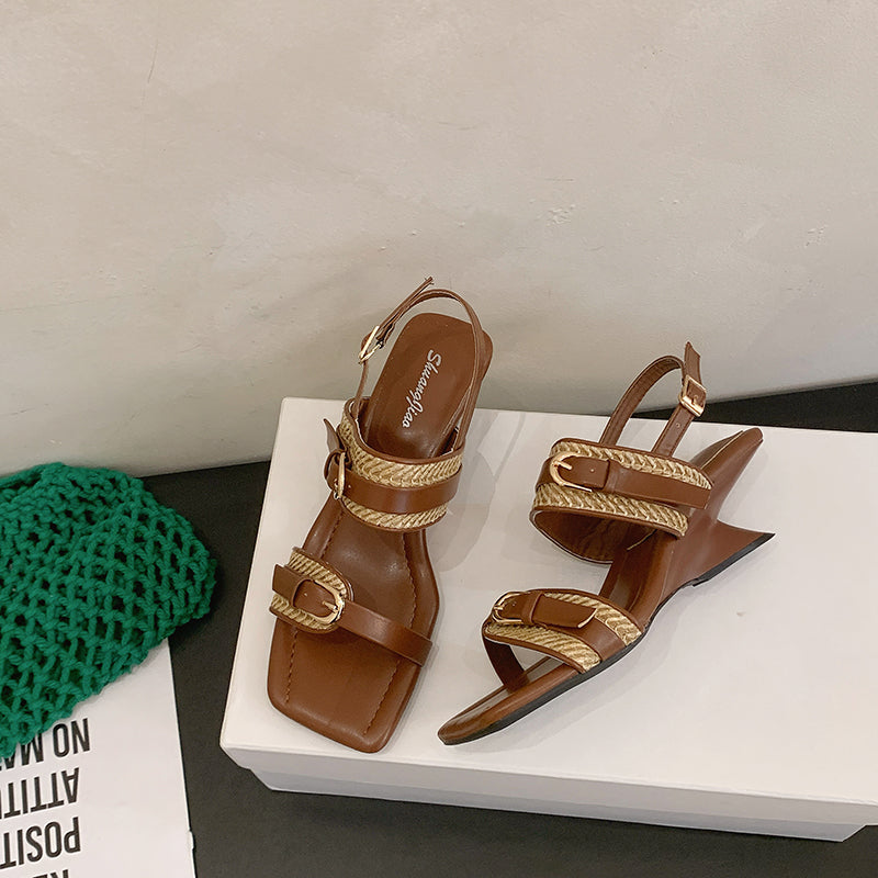 Retro-Sandalen
