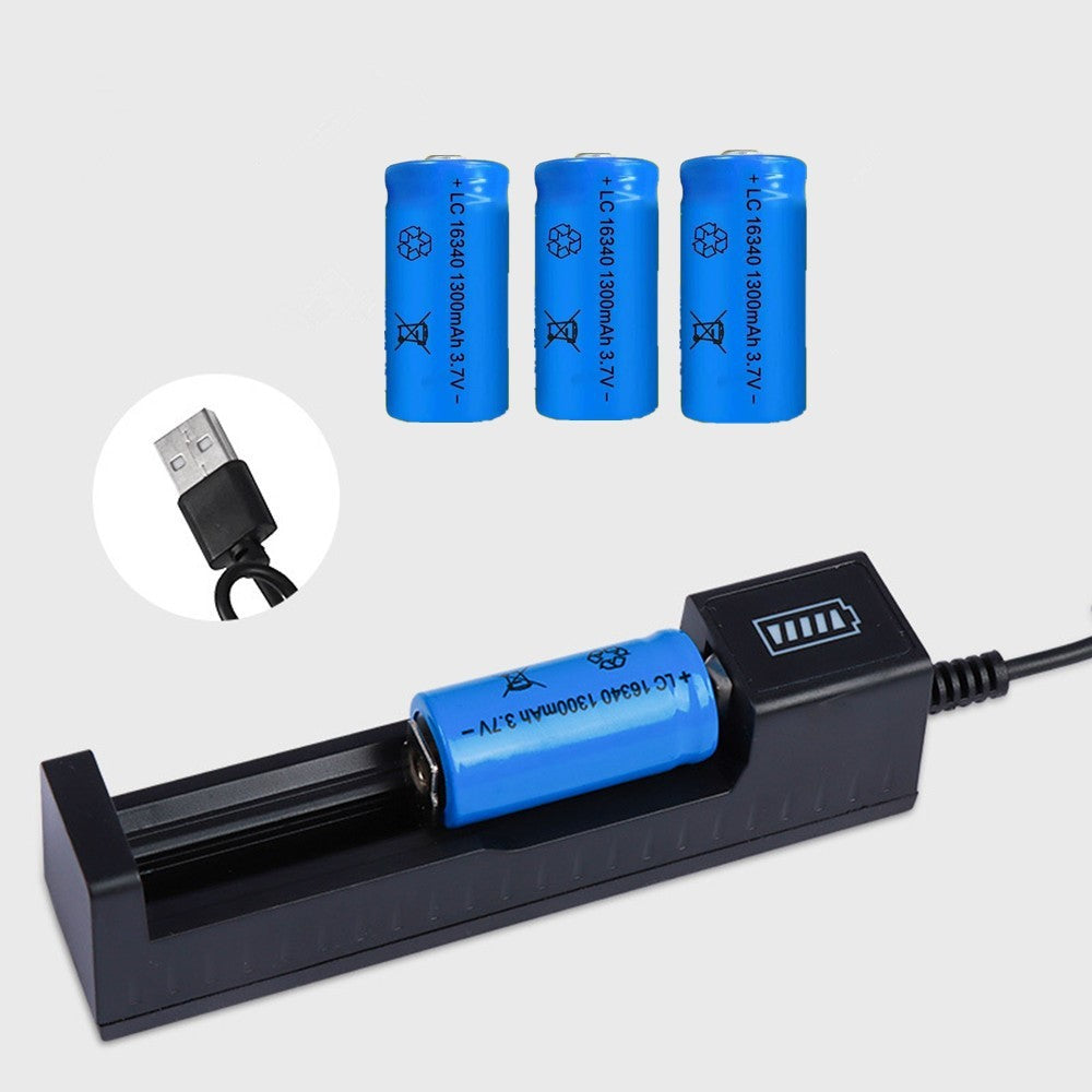4er-Pack 16340 Li-Ion Akkus mit USB-Ladegerät