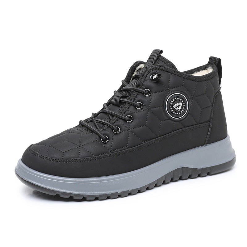 Gefütterte Winterschuhe mit dicker Sohle