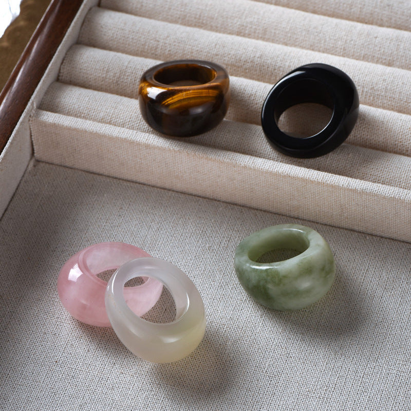 Naturstein-Ring im chinesischen Stil – Bild 6 | LuxeStyle