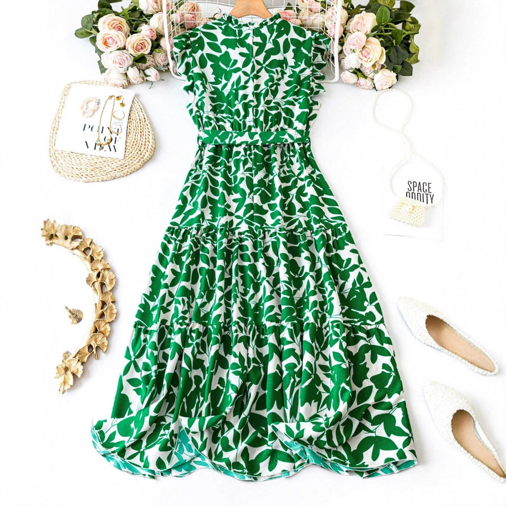 Eleganter Print-Dress für Plus-Grösse, Taille betonend, ohne Ärmel – Bild 4 | LuxeStyle