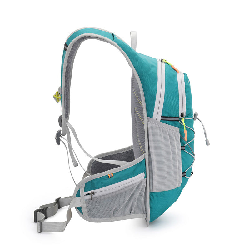 Minimalistischer Fahrradrucksack mit Trinkbeutel – Bild 15 | LuxeStyle
