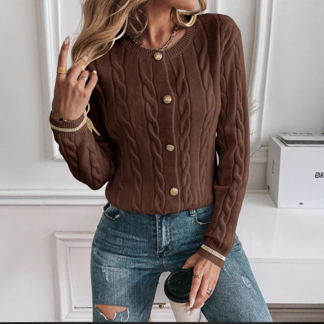 Kuscheliger Strick-Cardigan im Chanel-Stil
