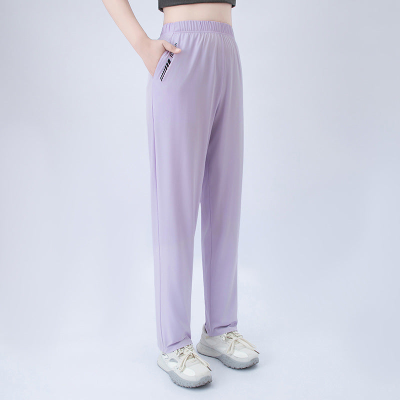 Freizeit-Hose mit Letter-Print