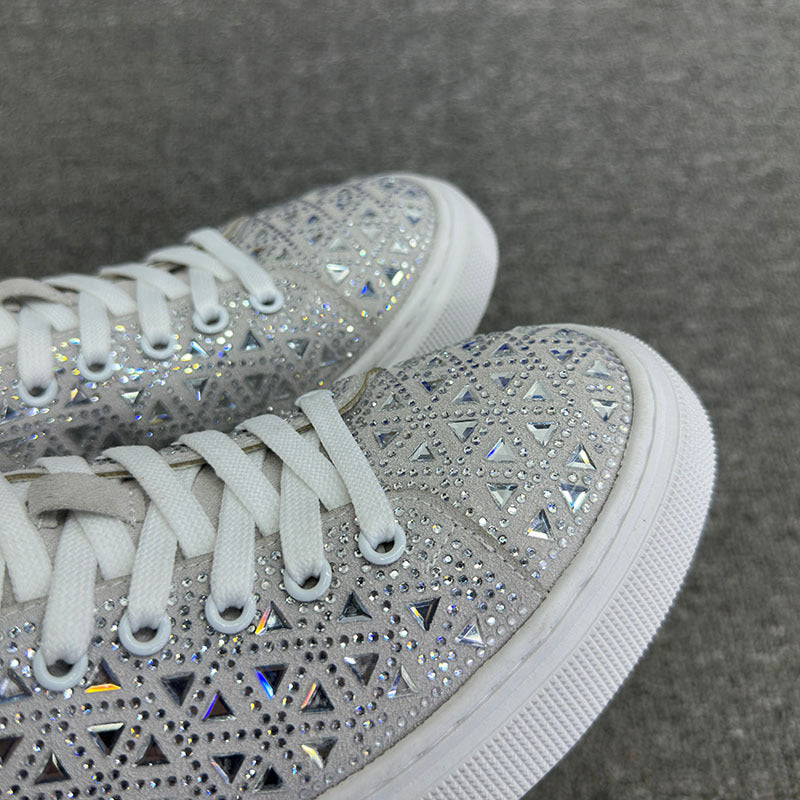 Sneaker mit Glitzersteinen – Bild 2 | LuxeStyle
