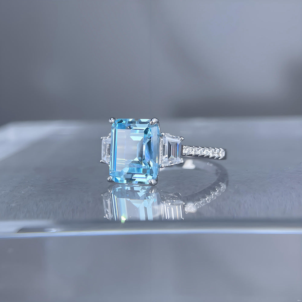 S925 Silberring mit rechteckigem Aquamarin | LuxeStyle