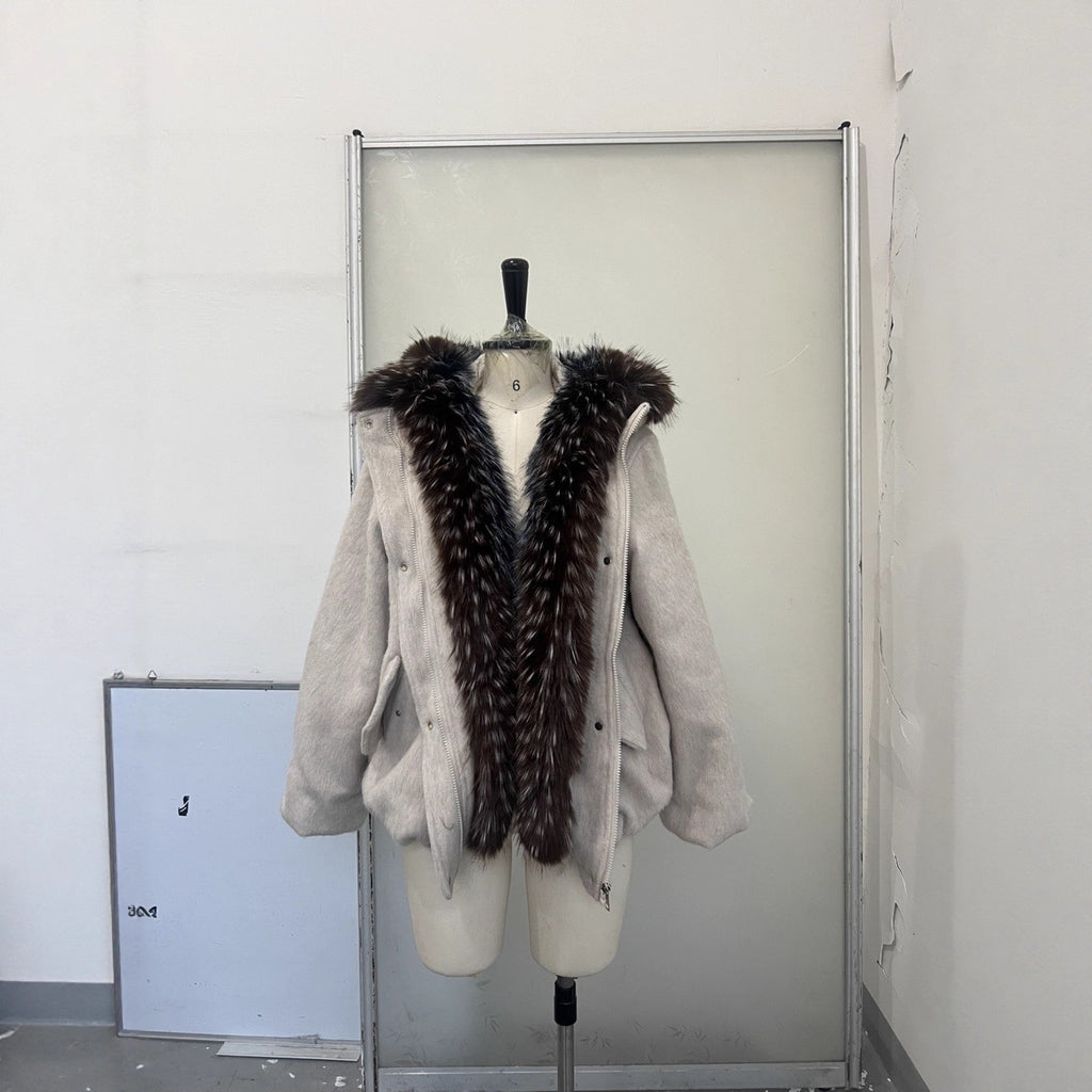 Gefütterte Jacke mit Kunstfellkragen
