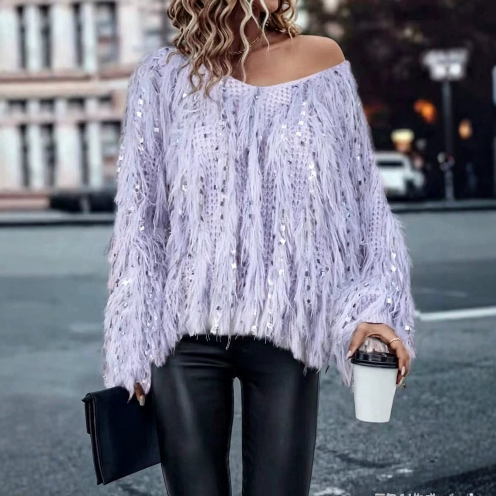 Handgemachter Quasten-Pullover aus Nerzfell