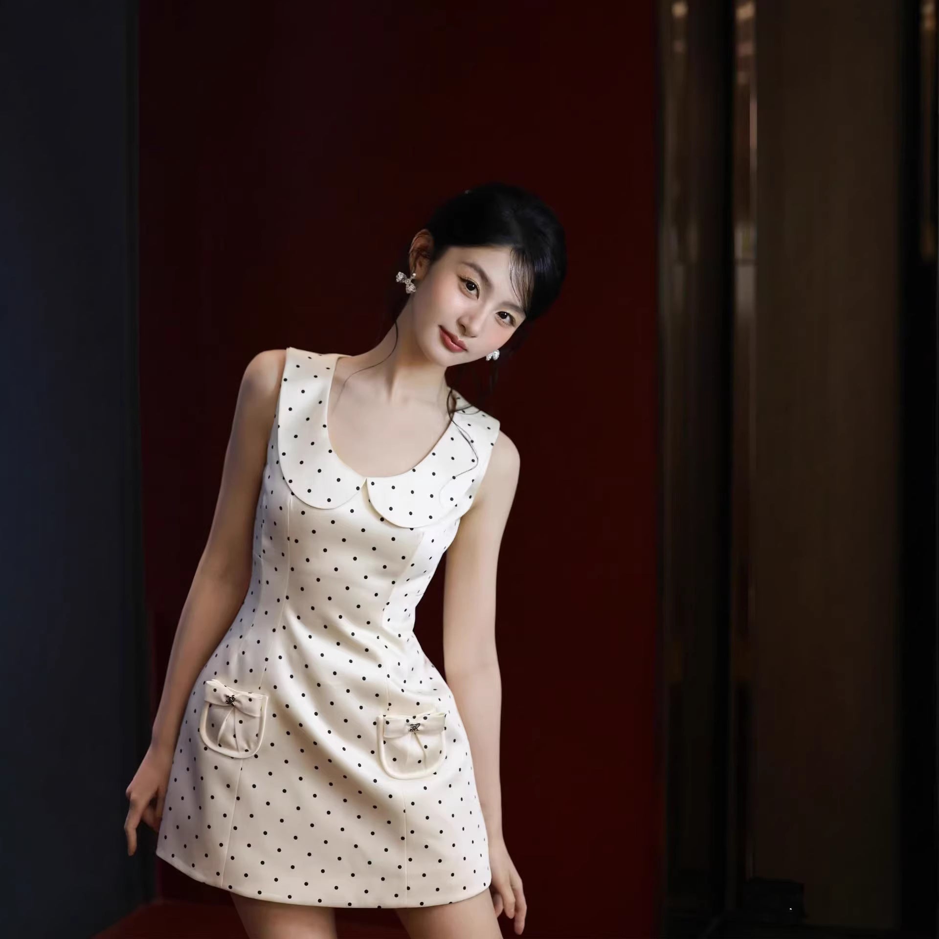 Elegantes Polka-Dot Minikleid