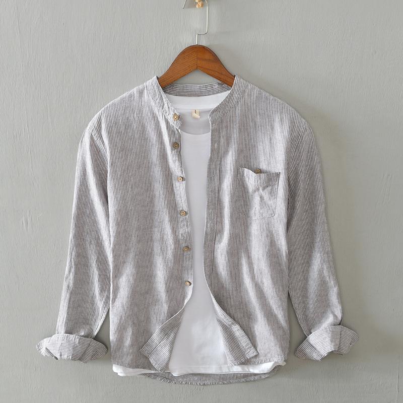 Schlanke Langarm-Herrenbluse mit Streifen