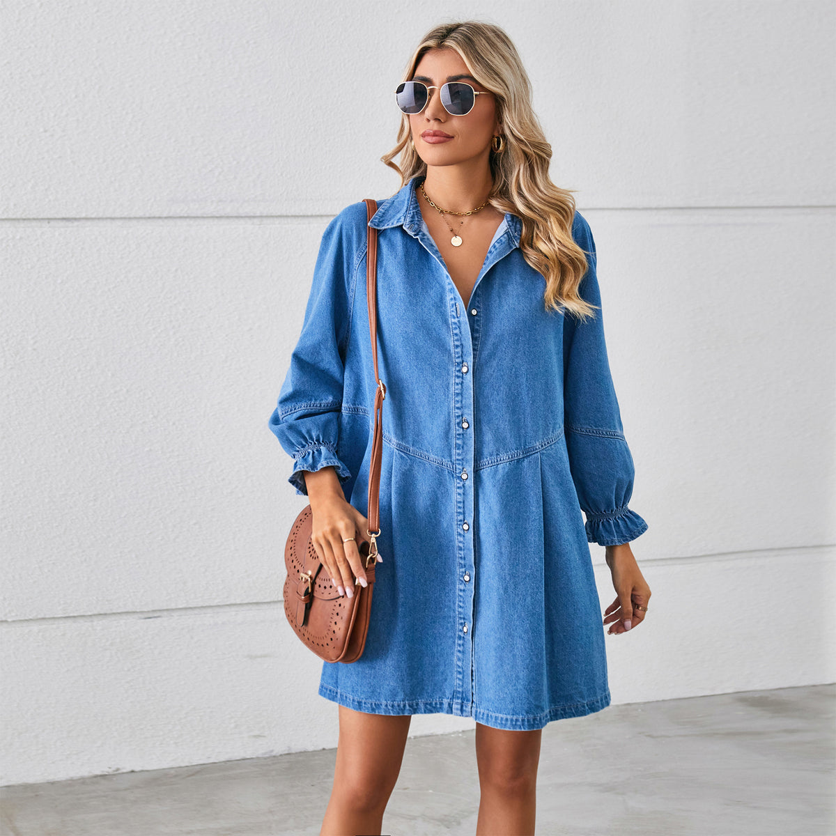 Denimkleid im Loose Fit mit langen Ärmeln – Bild 7 | LuxeStyle