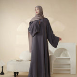 Farbe: Grau