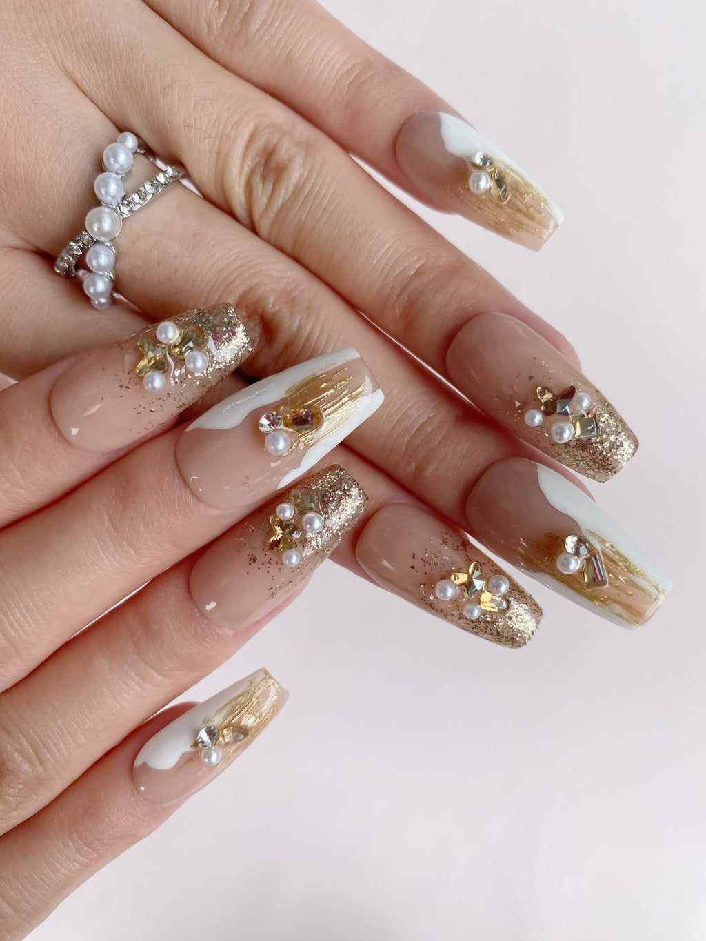 Niche Advanced Finished Manicure – Bild 3 | LuxeStyle