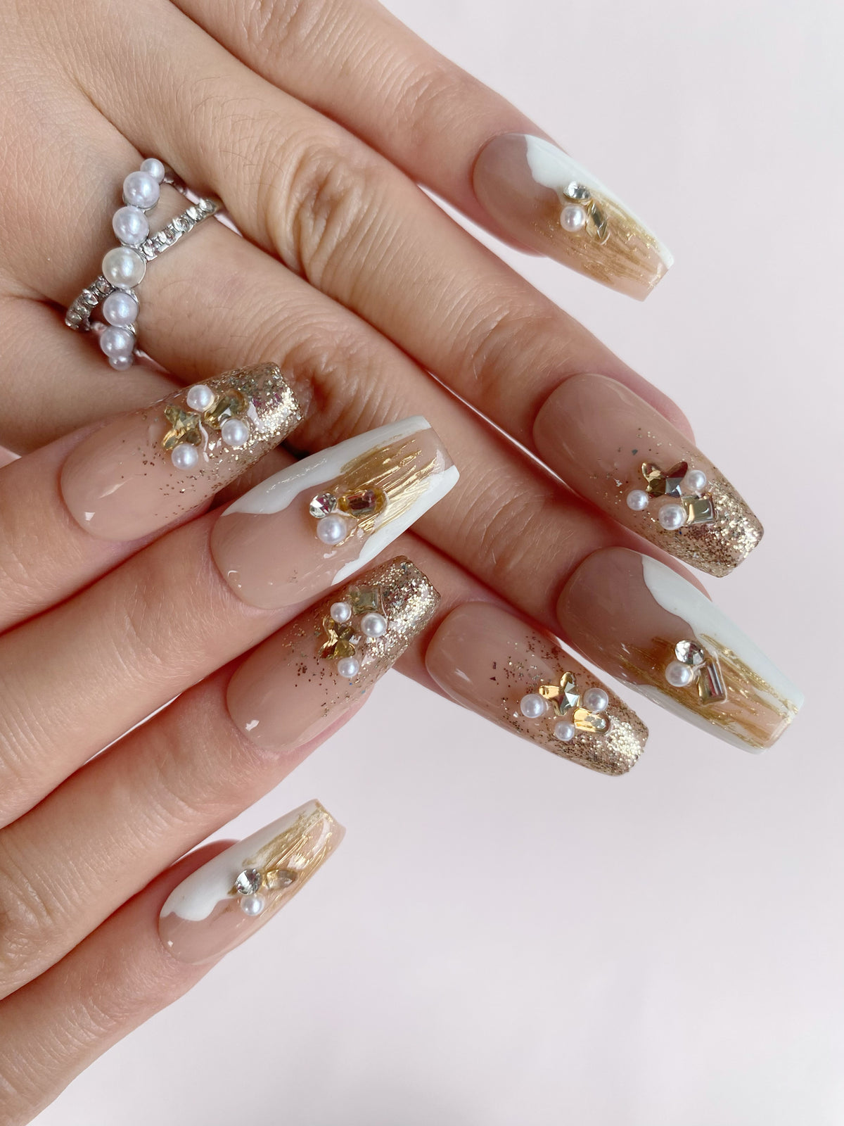 Niche Advanced Finished Manicure – Bild 3 | LuxeStyle