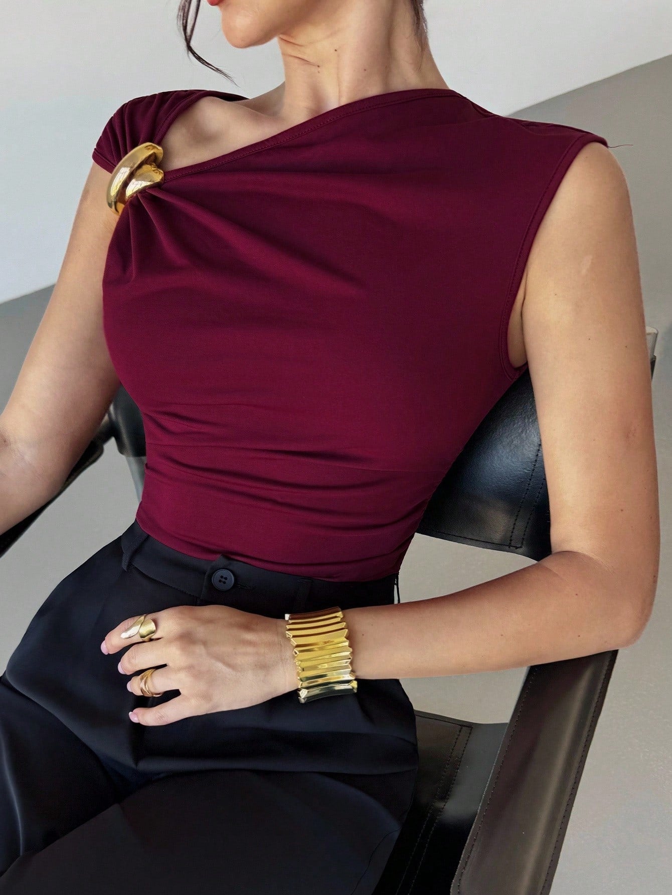 Elegantes ärmelloses Slim-Fit Top für Damen