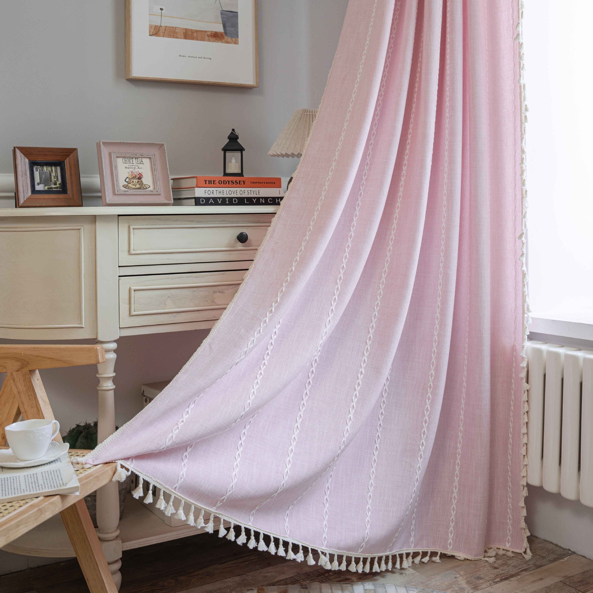 Schwarz-Weiß Jacquard-Vorhang mit Stangen