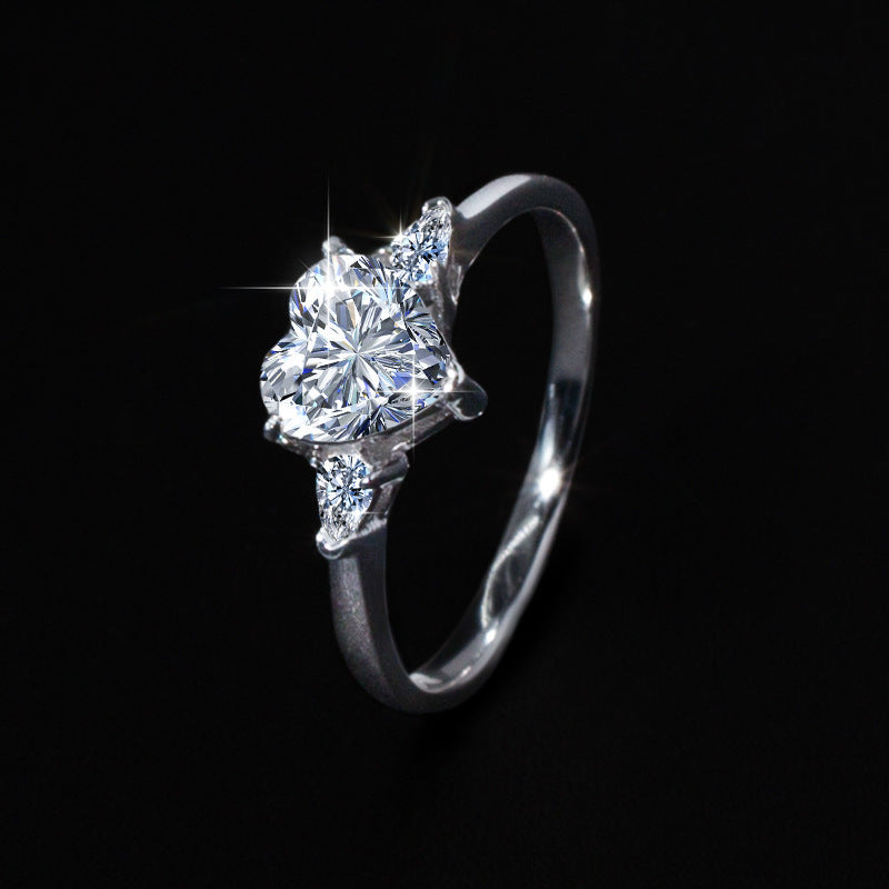 Herzring mit Moissanit und Zirkonia – Bild 3 | LuxeStyle