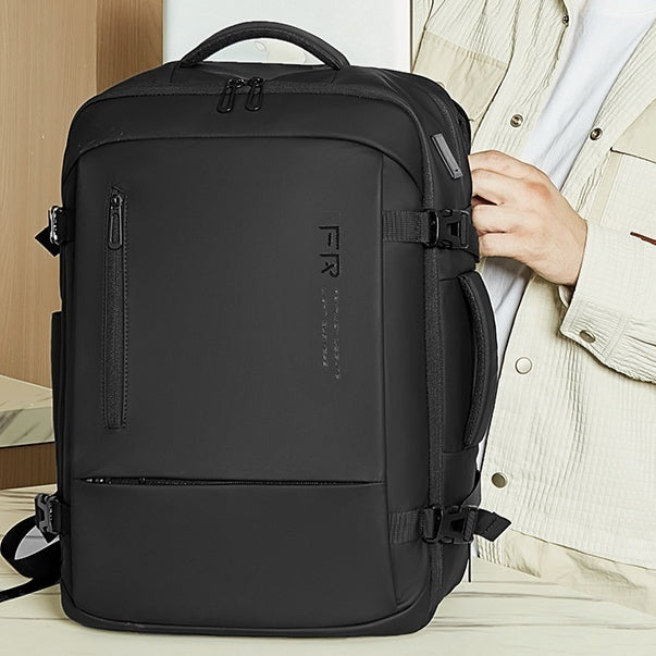 Grosser Rucksack für Pendler – Bild 7 | LuxeStyle