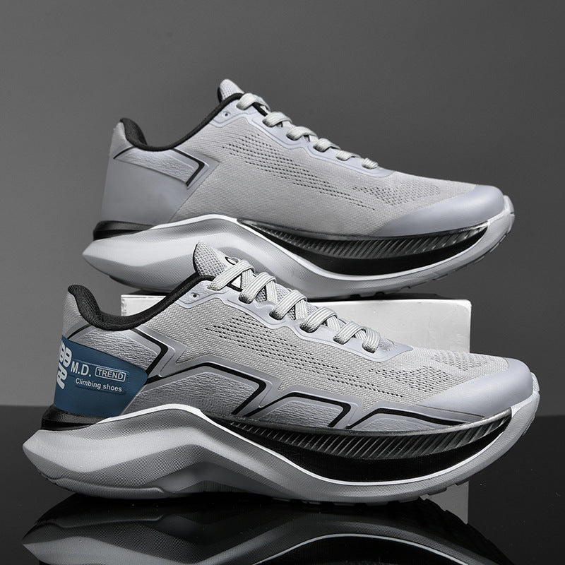 Leichte Sneaker mit dicker Sohle | LuxeStyle