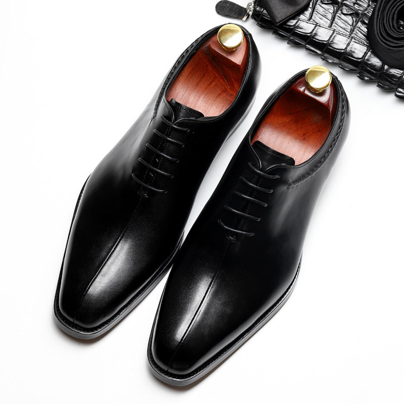 Herren Business-Lederschuhe mit spitzer Zehenpartie