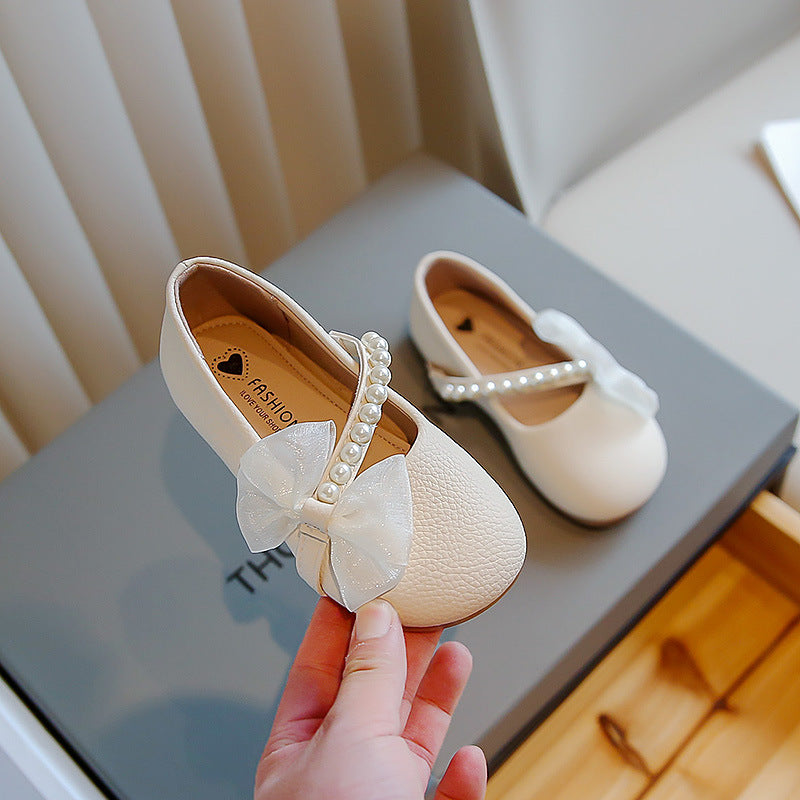 Weisse Perlen-Prinzessin Schuhe