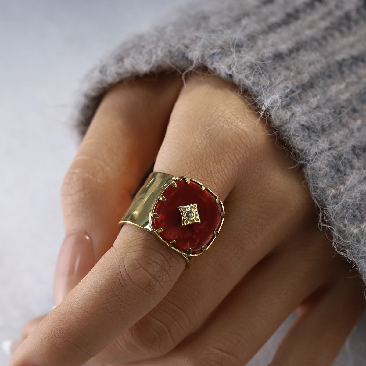 Gold-plattierte Ring