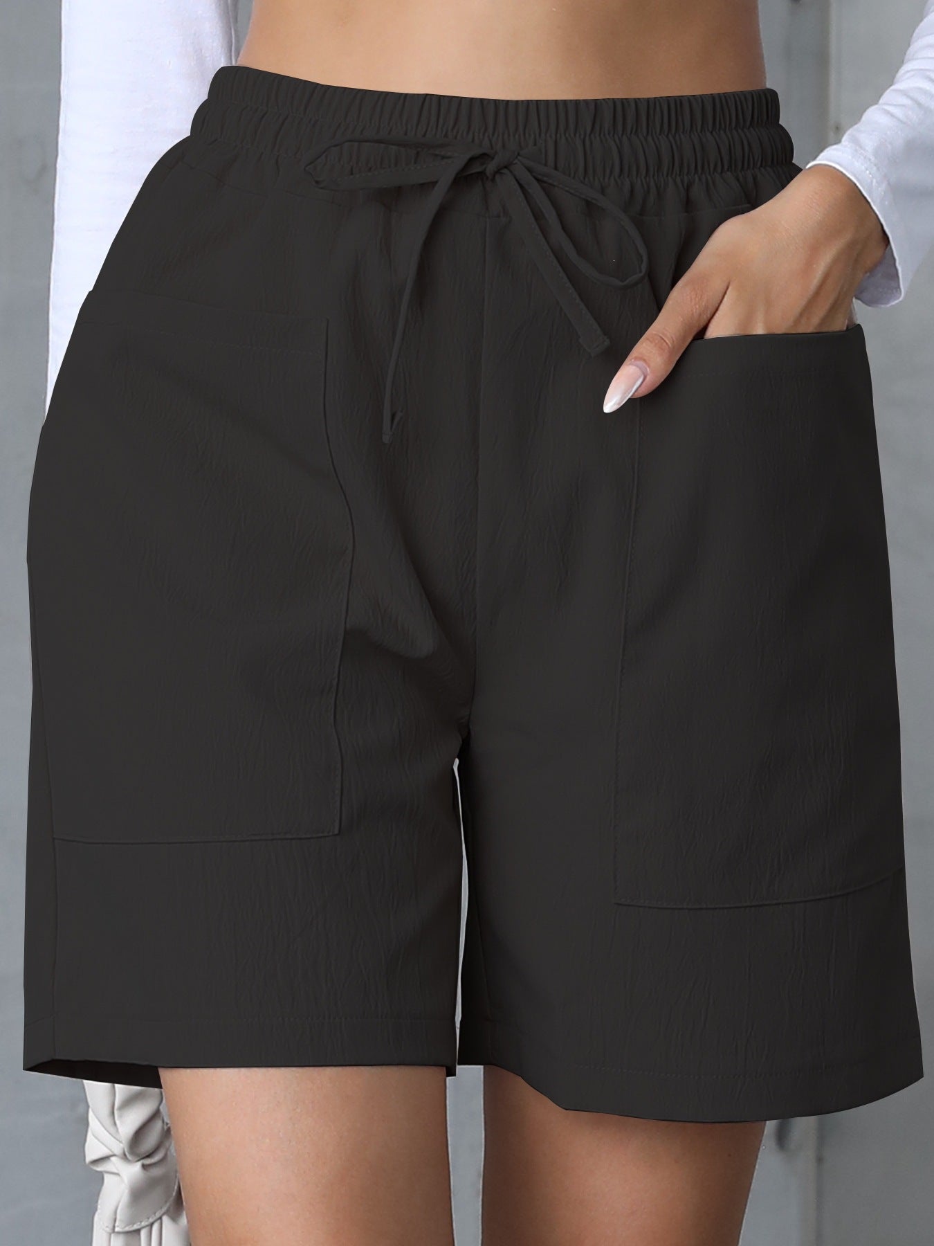 Leichte Leinen-Shorts mit Taschen