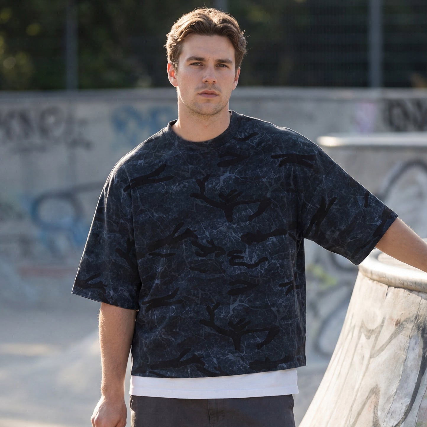 Herren Camouflage-Rundhals T-Shirt mit Kurzarm