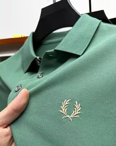 Poloshirt kurzärmlig, Manschettenknopf, Polyester – Bild 3 | LuxeStyle