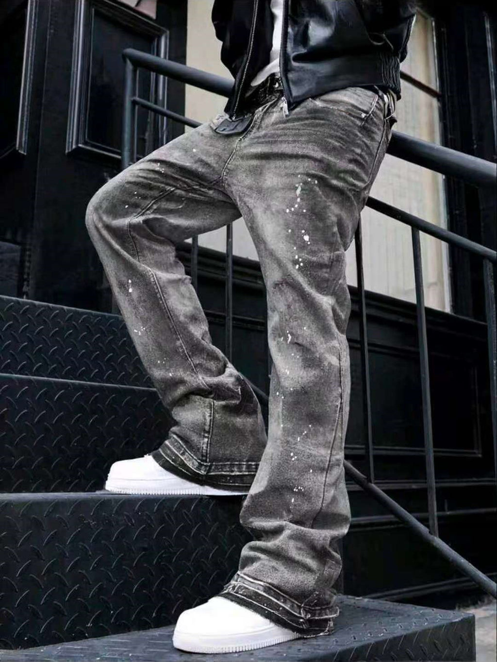 Graue Cropped Jeans