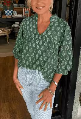 Damen-Shirt mit Pflanzenmuster, 3/4 Ärmel | LuxeStyle