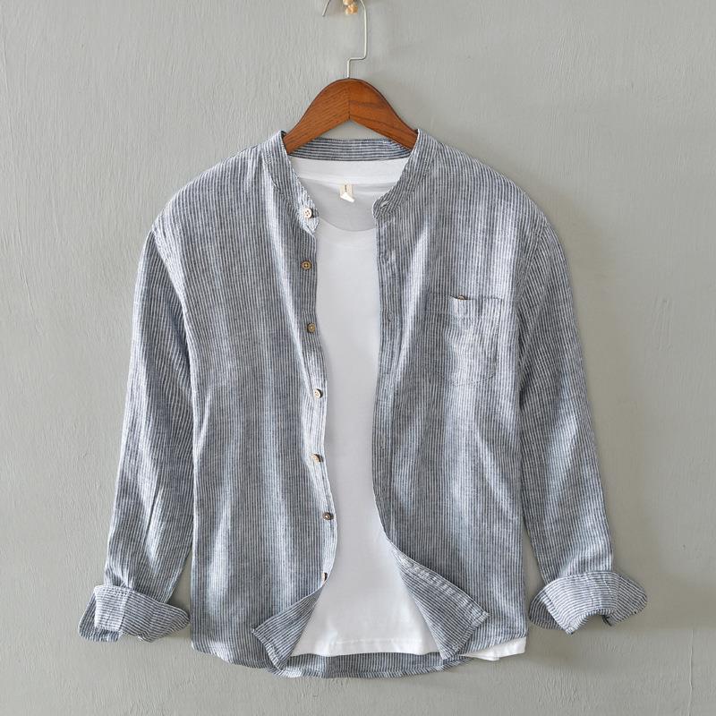 Schlanke Langarm-Herrenbluse mit Streifen