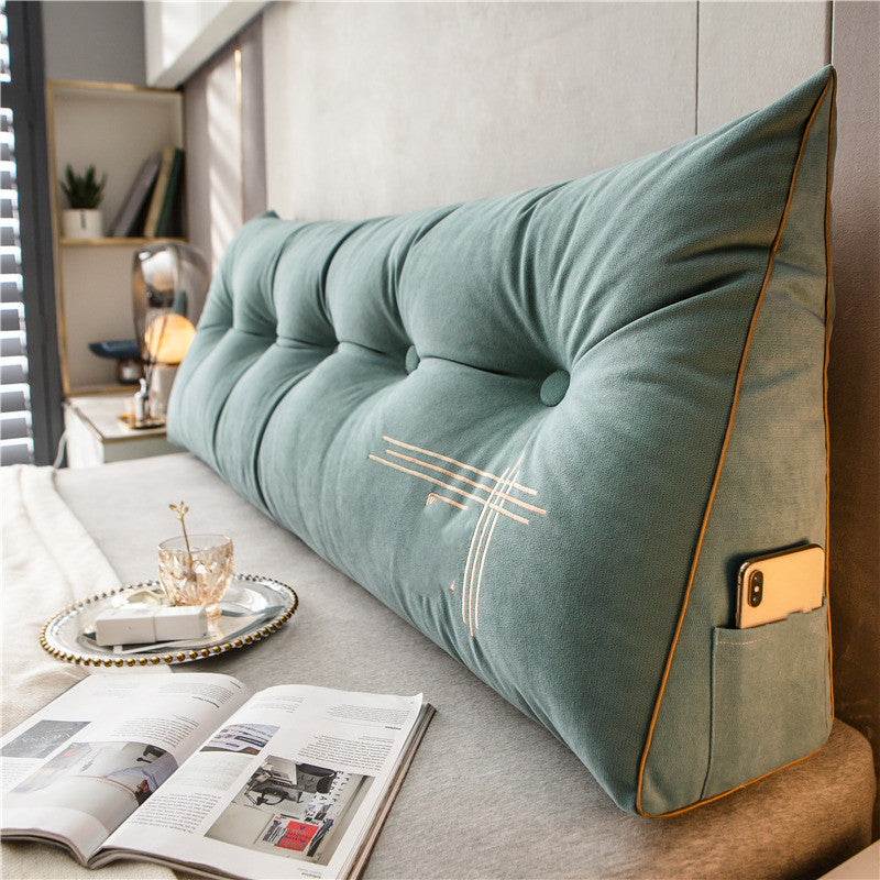 Pillow Soft Dreieckiges Rückenkissen für Sofas – Bild 8 | LuxeStyle