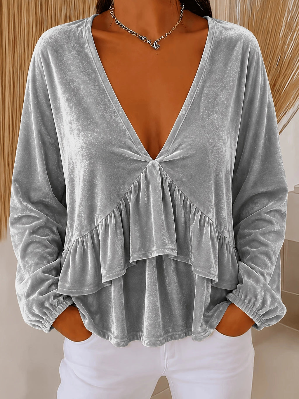 Locker geschnittenes V-Neck Top mit Spitze